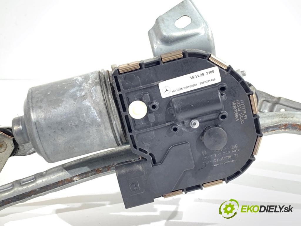 MERCEDES-BENZ X204 SUV 2010 125 kW 220 CDI (204.902) 2143 Mechanizmus stieračov predný A2048201340 (Motorček stieračov predný)