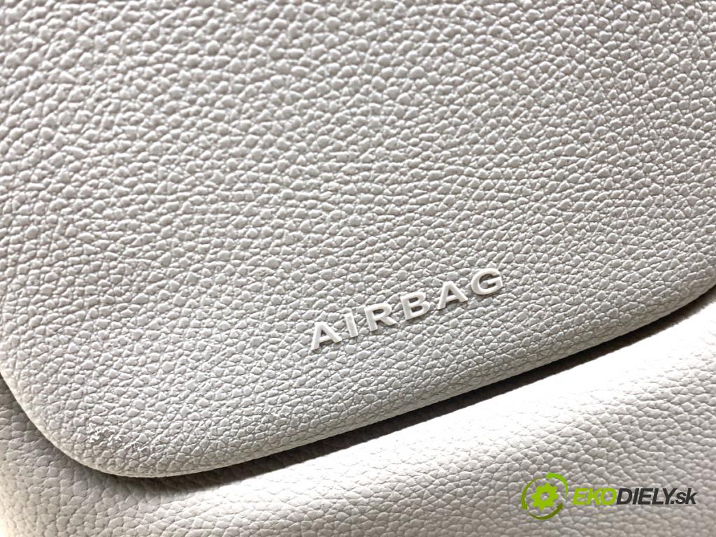 MERCEDES-BENZ X204 SUV 2010 125 kW 220 CDI (204.902) 2143 Sedadlo pravy predný