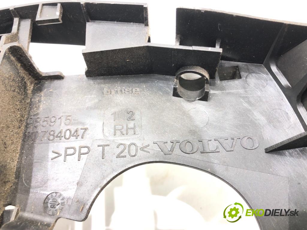 VOLVO V50 Kombi 2006 100 kW 2.0 D 1998 zámok Dvere pravy predný