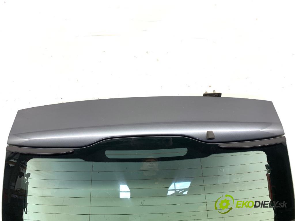 VOLVO V50 Kombi 2006 100 kW 2.0 D 1998 kapota zad 455-16