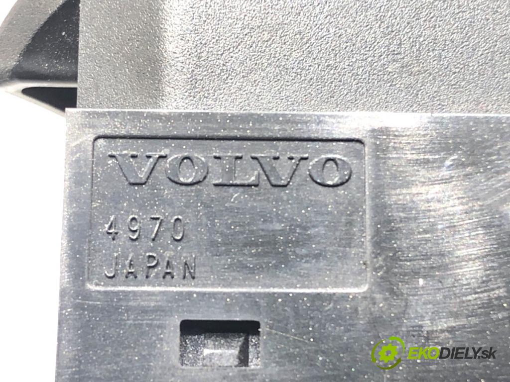 VOLVO V50 Kombi 2006 100 kW 2.0 D 1998 SPÍNAČE: volantu 30739638 30739641