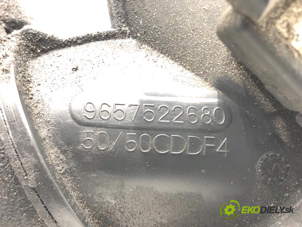 VOLVO V50 Kombi 2006 100 kW 2.0 D 1998 Škrtiaca klapka 9657522680 (Škrtiaca klapka)