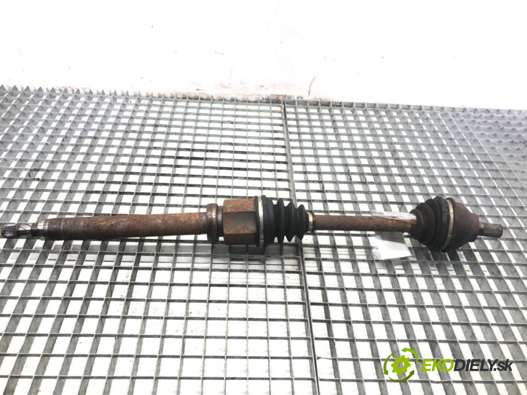 VOLVO V50 Kombi 2006 100 kW 2.0 D 1998 Poloos pravy predný 