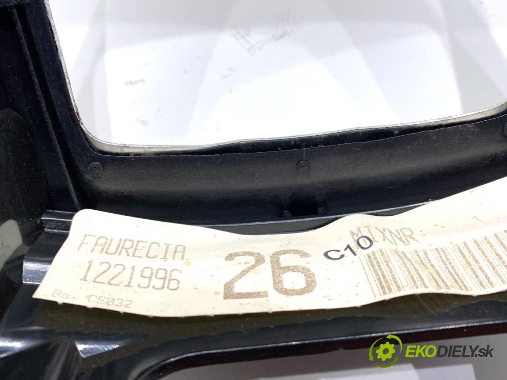 VOLVO V50 Kombi 2006 100 kW 2.0 D 1998 Panel ovládania kúrenia 30672565 (Prepínacie páčky pod volantom)