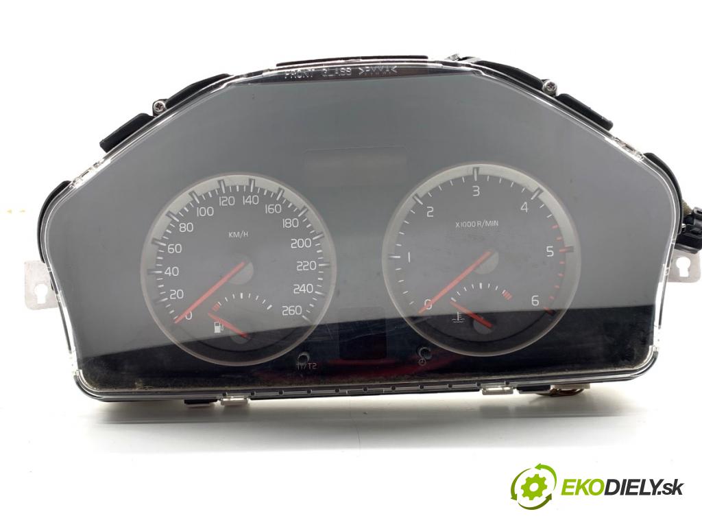 VOLVO V50 Kombi 2006 100 kW 2.0 D 1998 Prístrojovka 30710071 (Prístrojová doska)