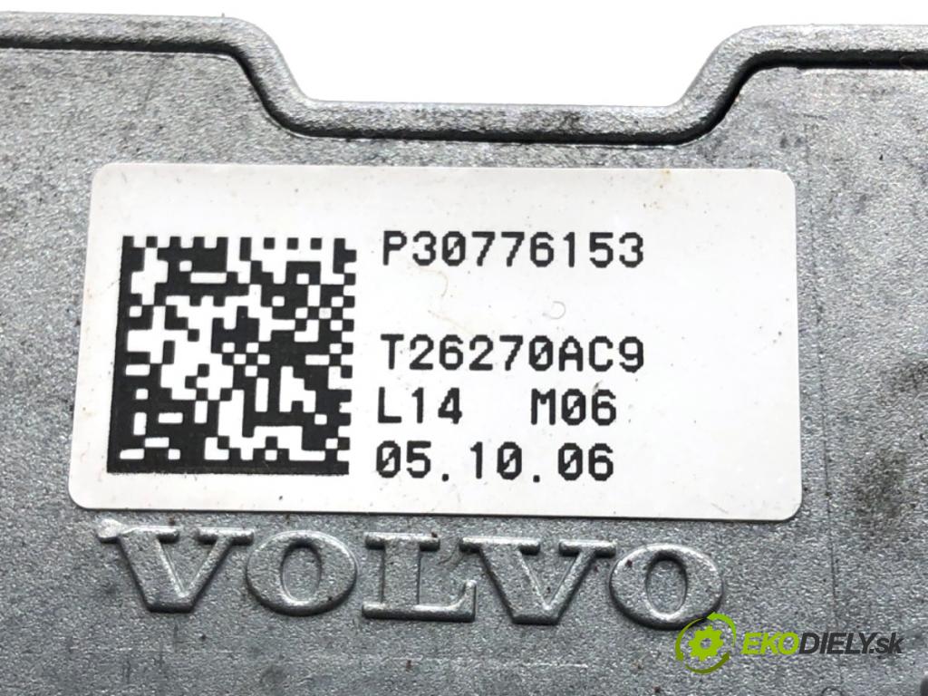 VOLVO V50 Kombi 2006 100 kW 2.0 D 1998 blokáda volantu P30776153 (Riadenie ostatné)
