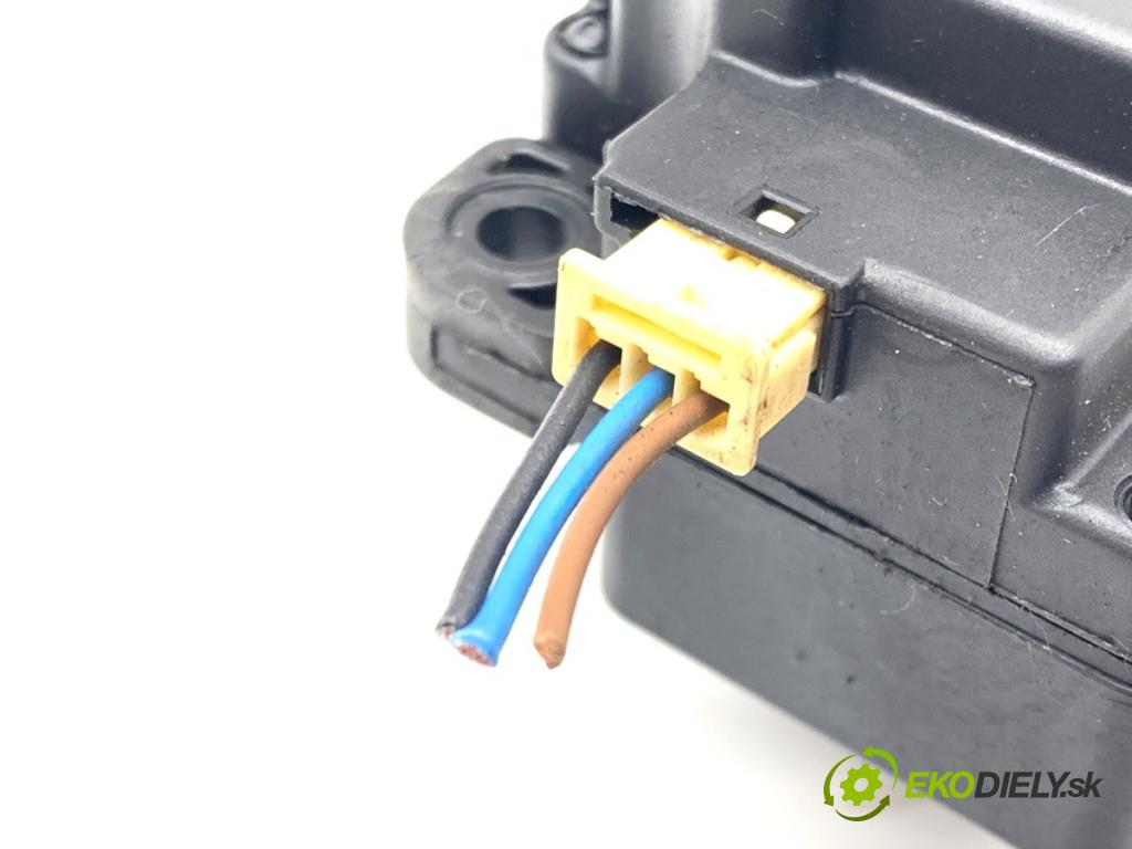 VOLVO V50 Kombi 2006 100 kW 2.0 D 1998 Motor kúrenia 4N5H-19E616-AC