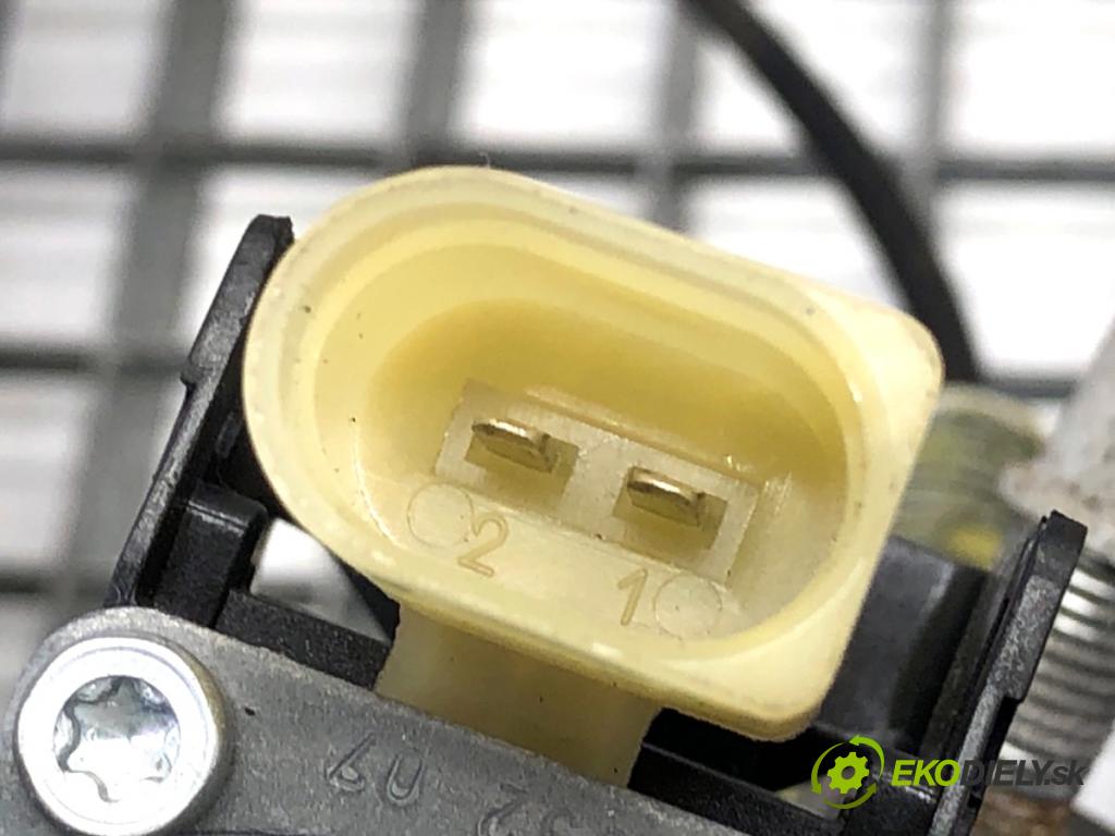 MINI R56 liftback 2007 70 kW One 1397 mechanismus okna levý přední část 2753721