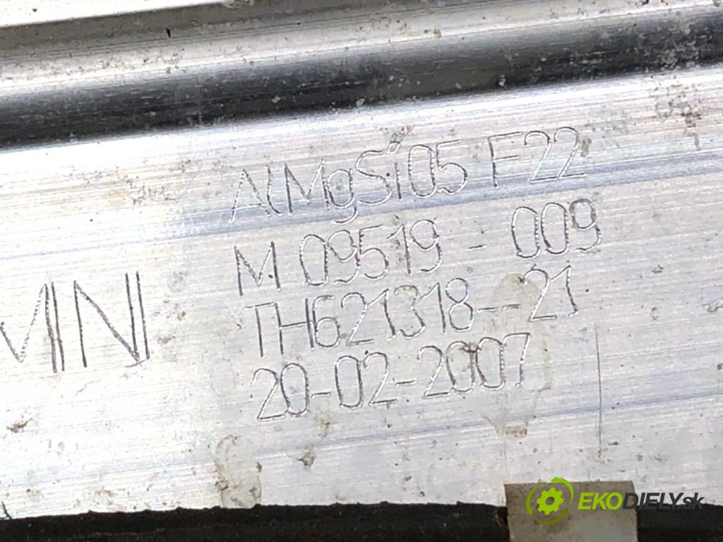 MINI R56 liftback 2007 70 kW One 1397 mechanismus okna levý přední část 2753721