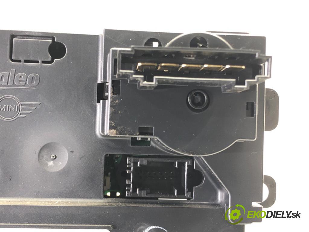 MINI R56 liftback 2007 70 kW One 1397 Panel ovládania kúrenia 3450114 (Prepínacie páčky pod volantom)