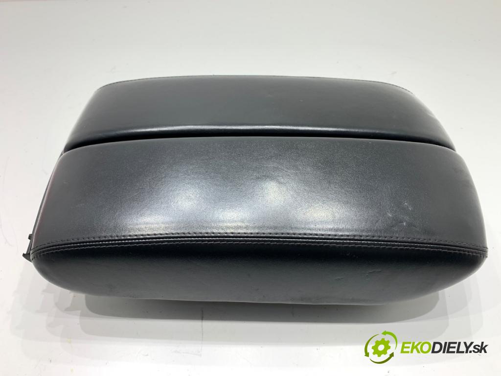 AUDI A8 D4 sedan 2011 258 kW 4.2 TDI quattro 4134 Lakťová opierka 4H0864206C (Lakťová opierka)