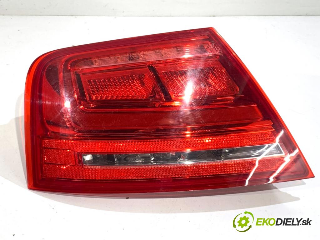 AUDI A8 D4 sedan 2011 258 kW 4.2 TDI quattro 4134 Svetlo ľavy zad 4H0945095