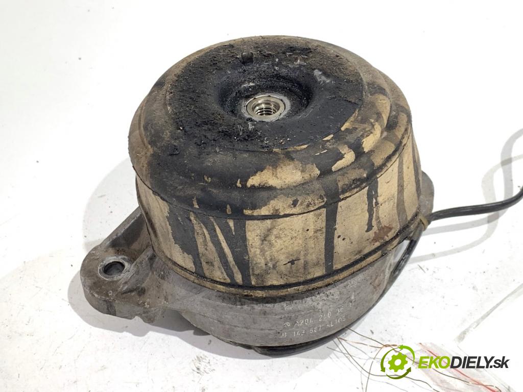 MERCEDES-BENZ X204 SUV 2010 125 kW 220 CDI (204.902) 2143 AirBag Motor A2042403617 (Držiak motora)