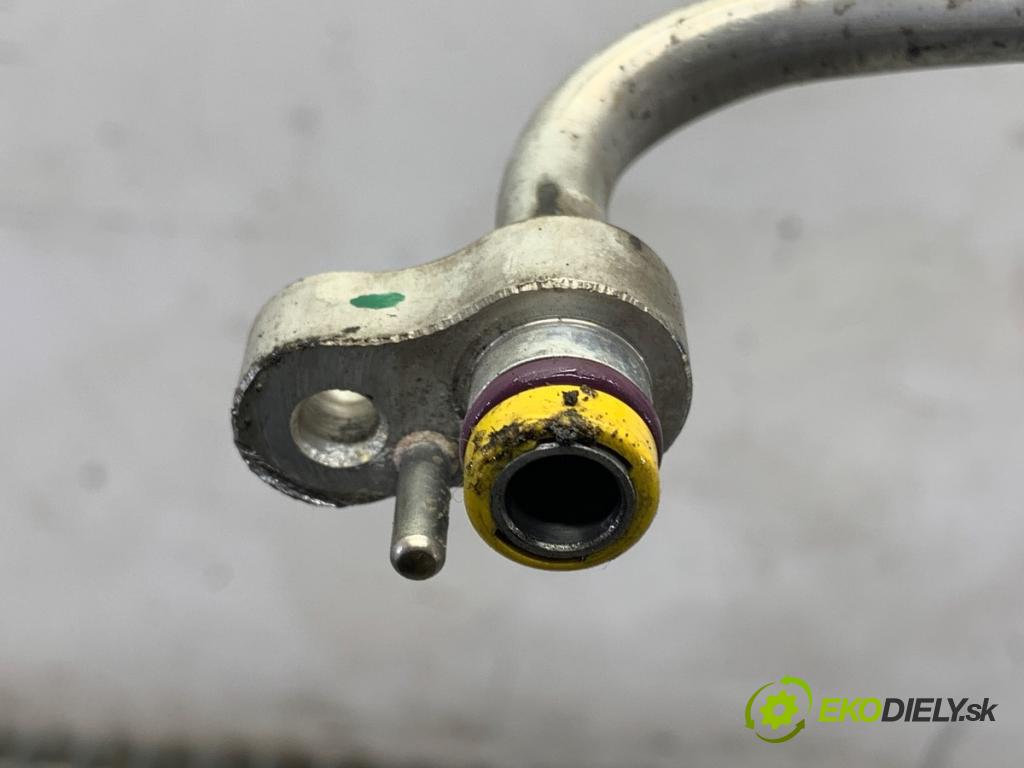 MERCEDES-BENZ X204 SUV 2010 125 kW 220 CDI (204.902) 2143 rúrka klimatizace A2048301516 (Trubka klimatizace)