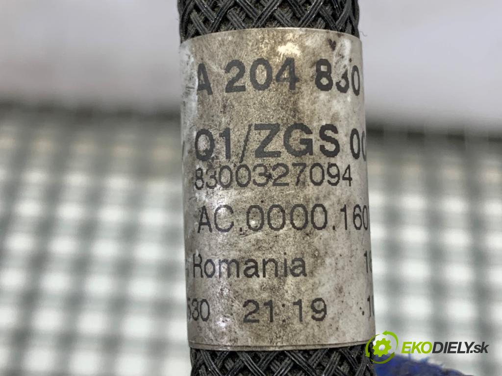 MERCEDES-BENZ X204 SUV 2010 125 kW 220 CDI (204.902) 2143 rúrka klimatizace A2048301516 (Trubka klimatizace)