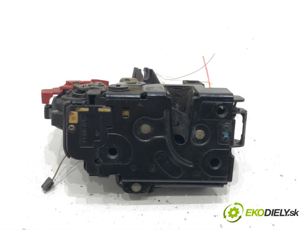VW TOURAN nadwozie wielkoprzestrzenne (MPV) 2005 103 kW 2.0 TDI 1968 zámok Dvere ľavy zad 7L0839015