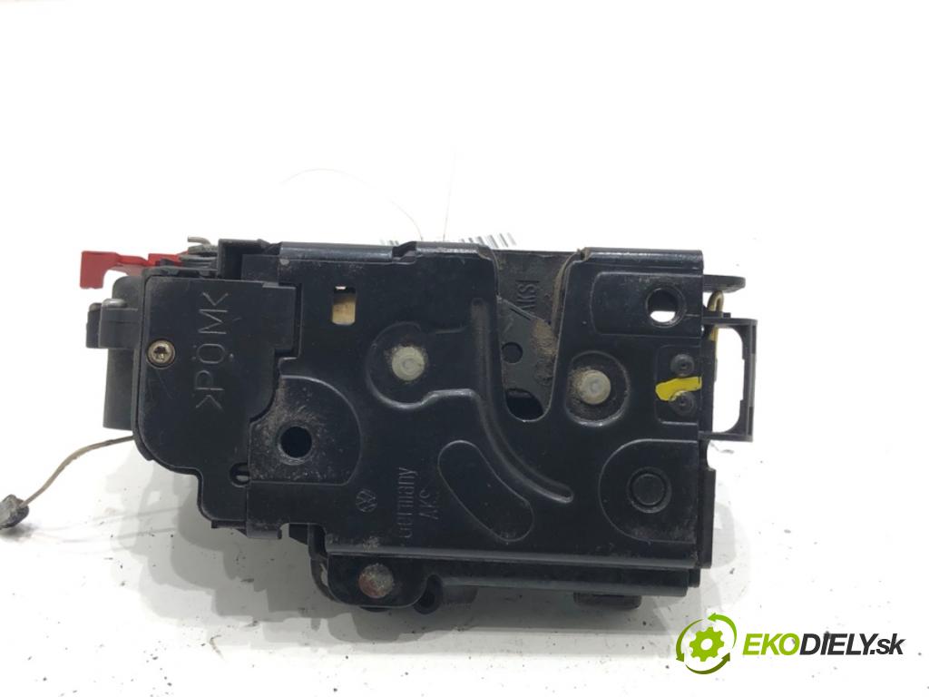 VW TOURAN nadwozie wielkoprzestrzenne (MPV) 2005 103 kW 2.0 TDI 1968 zámok Dvere ľavy predný 3D1837015