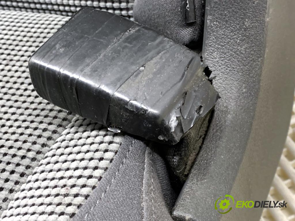 VW TOURAN nadwozie wielkoprzestrzenne (MPV) 2005 103 kW 2.0 TDI 1968 Sedadlo zad
