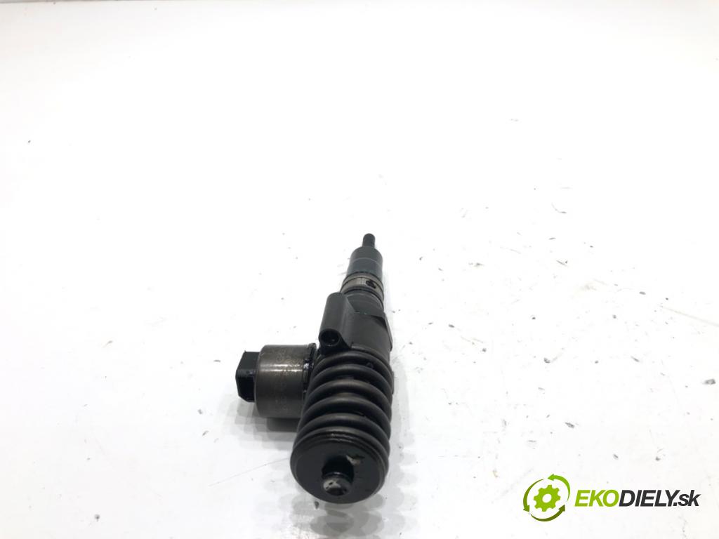 VW TOURAN nadwozie wielkoprzestrzenne (MPV) 2005 103 kW 2.0 TDI 1968 Vstrekovač 03G130073G (Vstrekovač paliva)