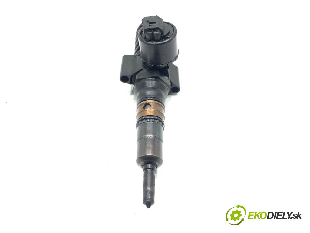 VW TOURAN nadwozie wielkoprzestrzenne (MPV) 2005 103 kW 2.0 TDI 1968 Vstrekovač 03G130073G (Vstrekovač paliva)