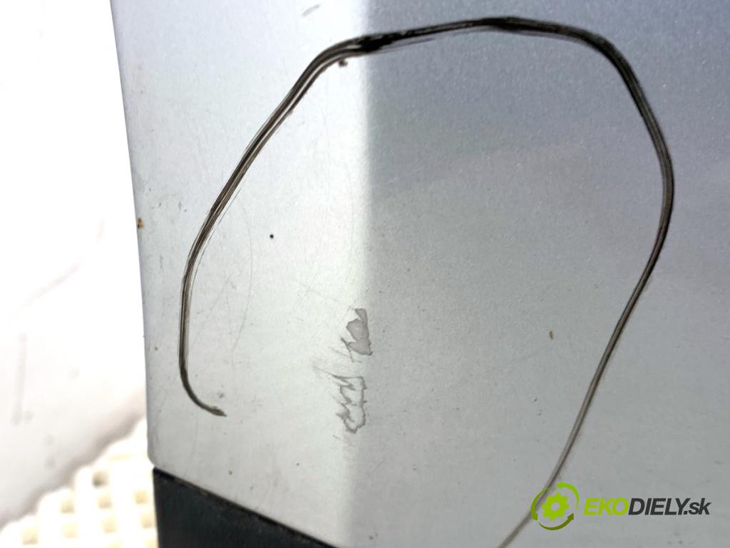 VW TOURAN nadwozie wielkoprzestrzenne (MPV) 2003 74 kW 1.9 TDI 1896 Nárazník predný  (Kľučka dverí ostatné)