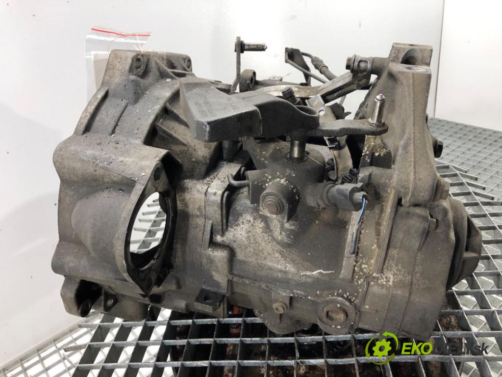 VW TOURAN nadwozie wielkoprzestrzenne (MPV) 2003 74 kW 1.9 TDI 1896 Prevodovka GQN (Prevodovka)