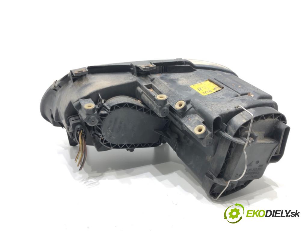 VW TOURAN nadwozie wielkoprzestrzenne (MPV) 2003 74 kW 1.9 TDI 1896 Svetlomet pravy predný