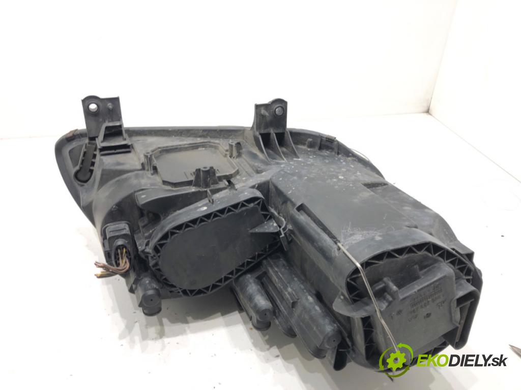 VW TOURAN nadwozie wielkoprzestrzenne (MPV) 2003 74 kW 1.9 TDI 1896 Svetlomet ľavy predný