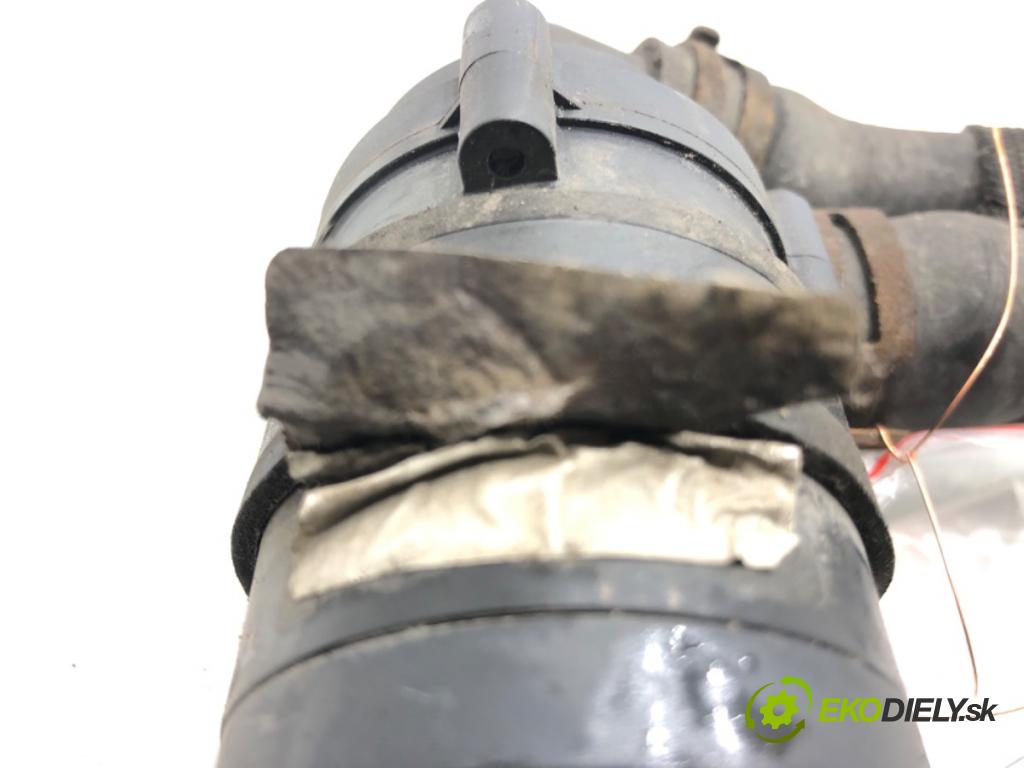 VW TOURAN nadwozie wielkoprzestrzenne (MPV) 2003 74 kW 1.9 TDI 1896 DALŠÍ: pumpa vody  (Vodní pumpa)