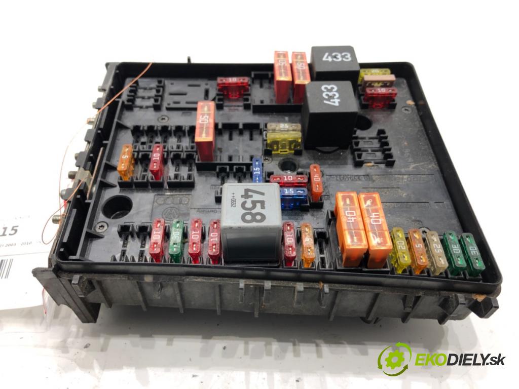 VW TOURAN nadwozie wielkoprzestrzenne (MPV) 2003 74 kW 1.9 TDI 1896 skříňka poistková 1K0937804B (Pojistková skříňka)