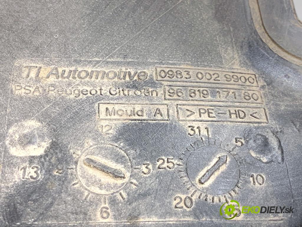 PEUGEOT 508 I sedan 2013 120 kW 2.0 HDi 1997 Nádržka DPF 9681917180