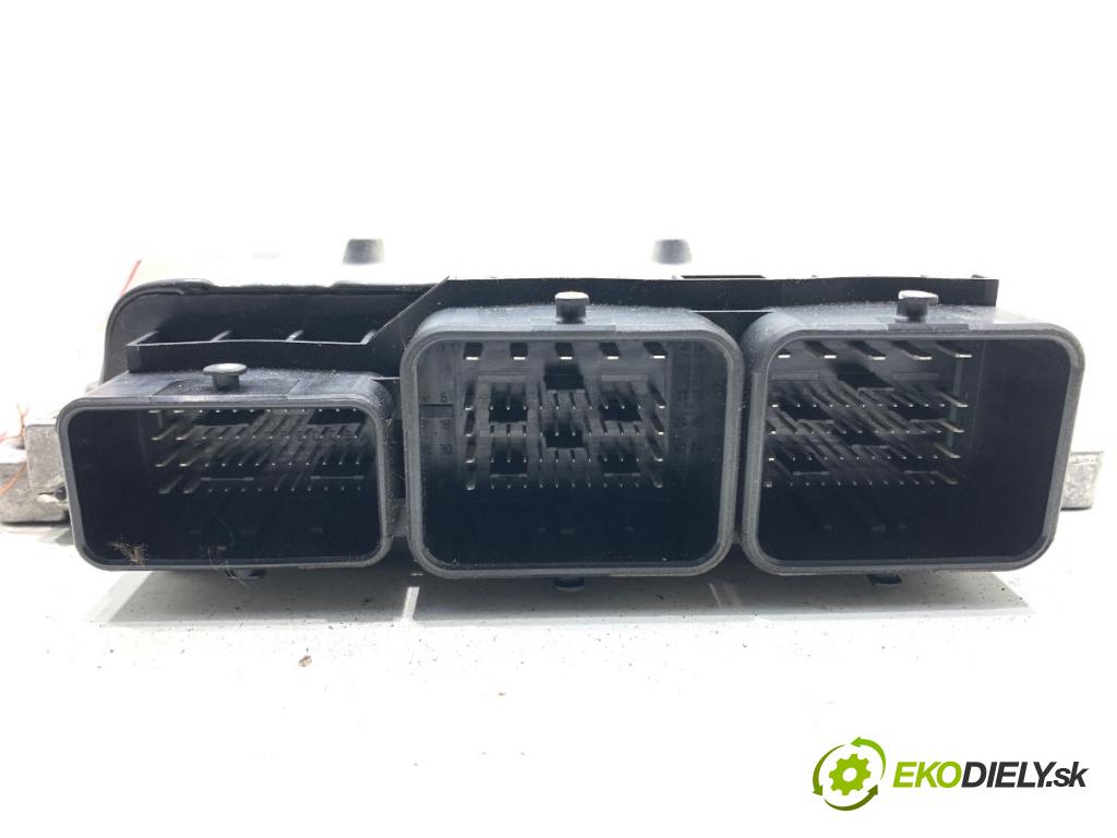 PEUGEOT 508 I sedan 2013 120 kW 2.0 HDi 1997 řídící jednotka motora 9666912580 (Řídicí jednotka)