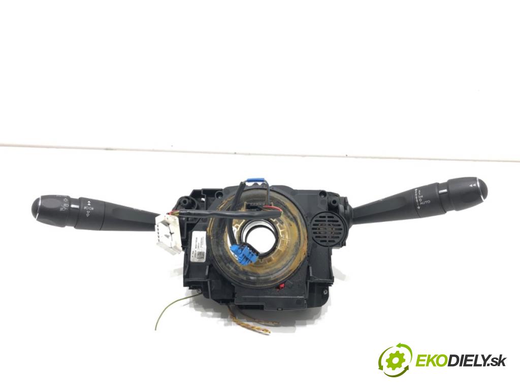 PEUGEOT 508 I sedan 2013 120 kW 2.0 HDi 1997 Prepínač kombinovaný 98000241ZD (Prepínacie páčky pod volantom)