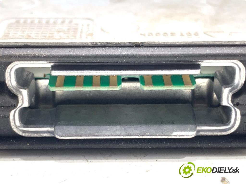 PEUGEOT 508 I sedan 2013 120 kW 2.0 HDi 1997 měnič XENON 89034934 (Řídící jednotka xenonu)