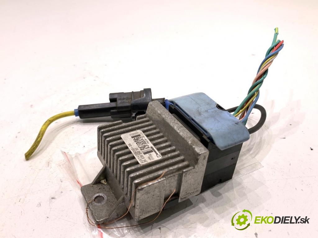 PEUGEOT 508 I sedan 2013 120 kW 2.0 HDi 1997 relé sviečok žhavenia 9663824880 (Relé)