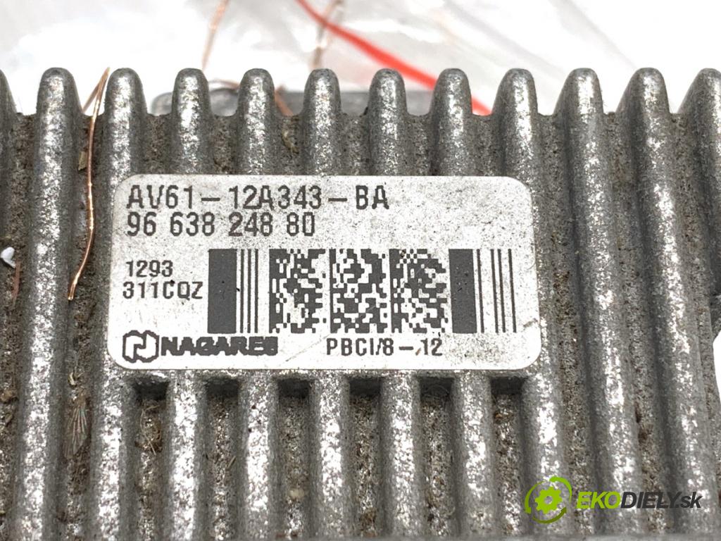 PEUGEOT 508 I sedan 2013 120 kW 2.0 HDi 1997 relé svíček žhavení 9663824880 (Relé)