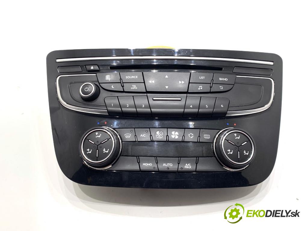 PEUGEOT 508 I sedan 2013 120 kW 2.0 HDi 1997 Panel ovládania radia  (Prepínacie páčky pod volantom)