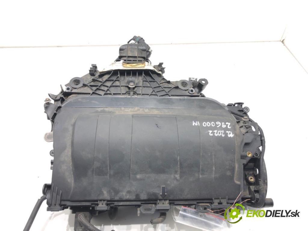 PEUGEOT 508 I sedan 2013 120 kW 2.0 HDi 1997 potrubí sání 9683668480 (Sací potrubí)