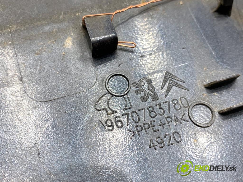 PEUGEOT 508 I sedan 2013 120 kW 2.0 HDi 1997 Dvierka nádrže paliva 9670783780 (Kľučka dverí ostatné)