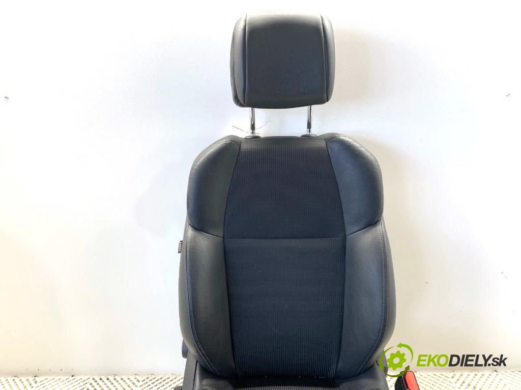 PEUGEOT 508 I sedan 2013 120 kW 2.0 HDi 1997 Sedadlo pravy predný