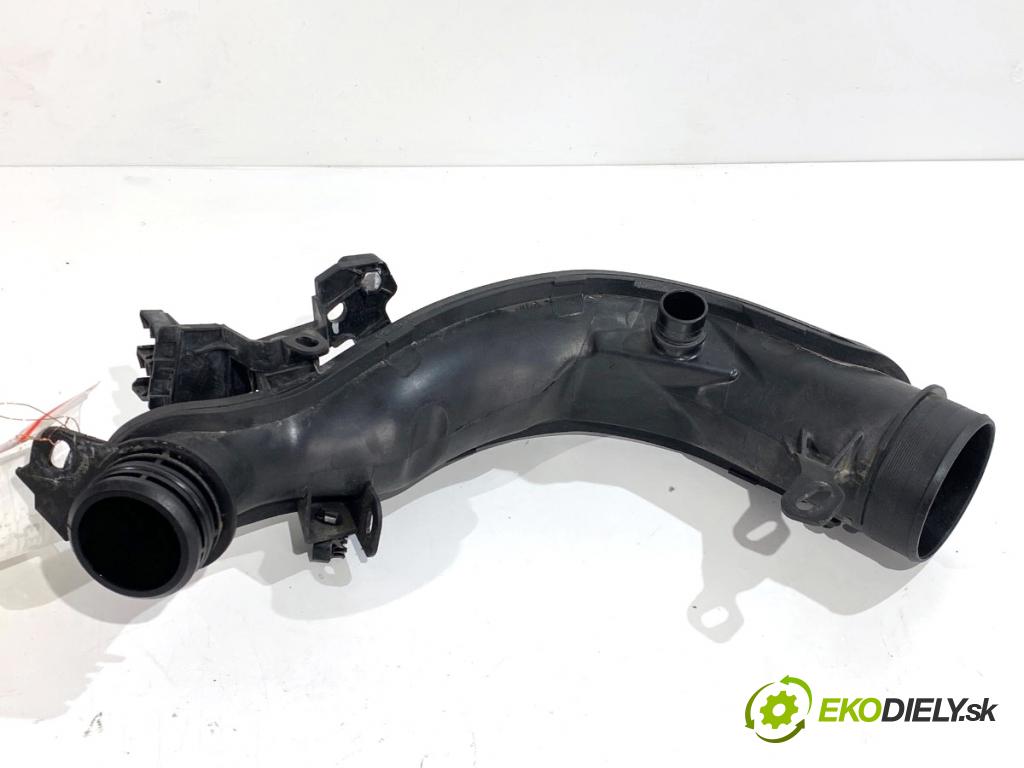 PEUGEOT 508 I sedan 2013 120 kW 2.0 HDi 1997 Rúra turba M06021A152