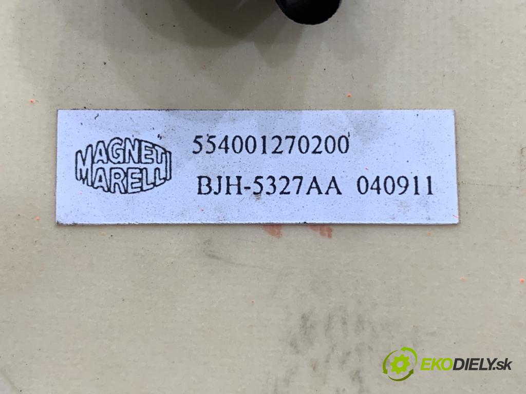 AIXAM A741 liftback 2006 4 kW 0.4 D 400 Prístrojovka BJH-5327AA (Prístrojová doska)