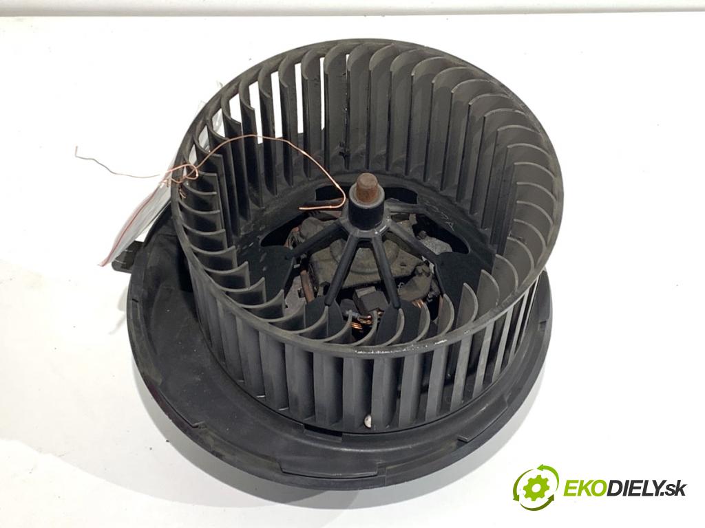 VW GOLF VI Kombi 2012 77 kW 1.6 TDI 1598 ventilátor kúrenia 1K1819015C