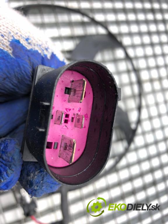 VW GOLF VI Kombi 2012 77 kW 1.6 TDI 1598 Ventilátor chladiča 1K0121203AN (Ventilátor)