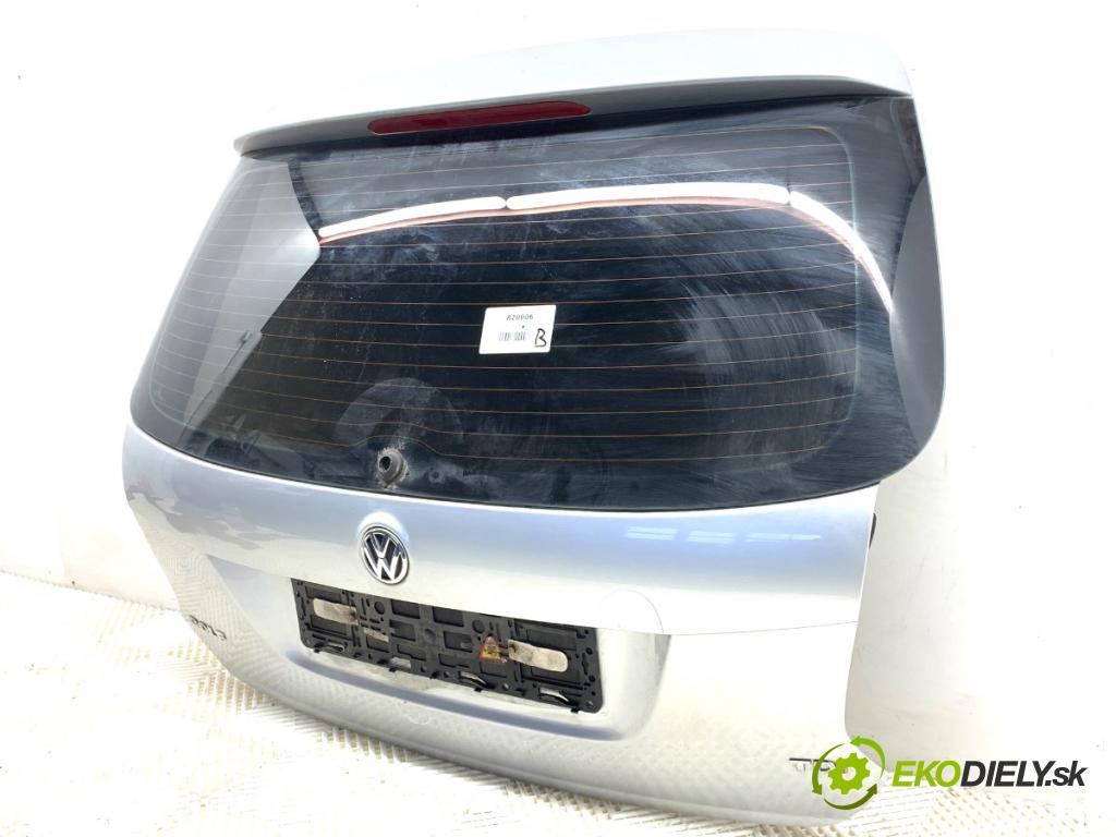 VW GOLF VI Kombi 2012 77 kW 1.6 TDI 1598 kapota zad