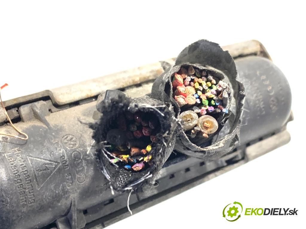 VW GOLF VI Kombi 2012 77 kW 1.6 TDI 1598 riadiaca jednotka Motor 03L906023ML (Riadiaca jednotka)