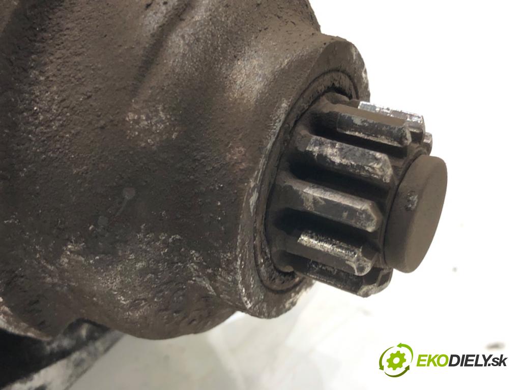 VW GOLF VI Kombi 2012 77 kW 1.6 TDI 1598 startér 02Z911023N (Startér)