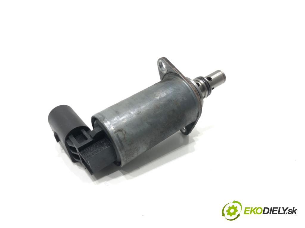 VW GOLF VI Kombi 2012 77 kW 1.6 TDI 1598 Regulátor tlaku paliva 21150447 (Palivový systém ostatné)