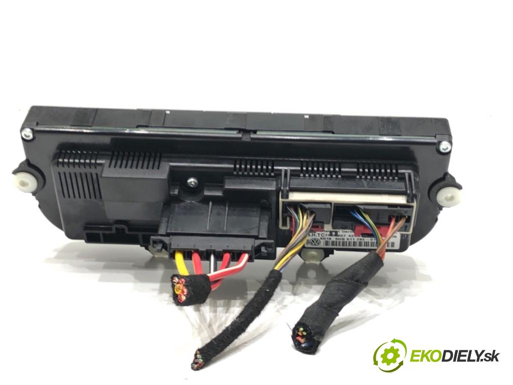 VW GOLF VI Kombi 2012 77 kW 1.6 TDI 1598 Panel ovládania kúrenia 7N0907426BH (Prepínacie páčky pod volantom)