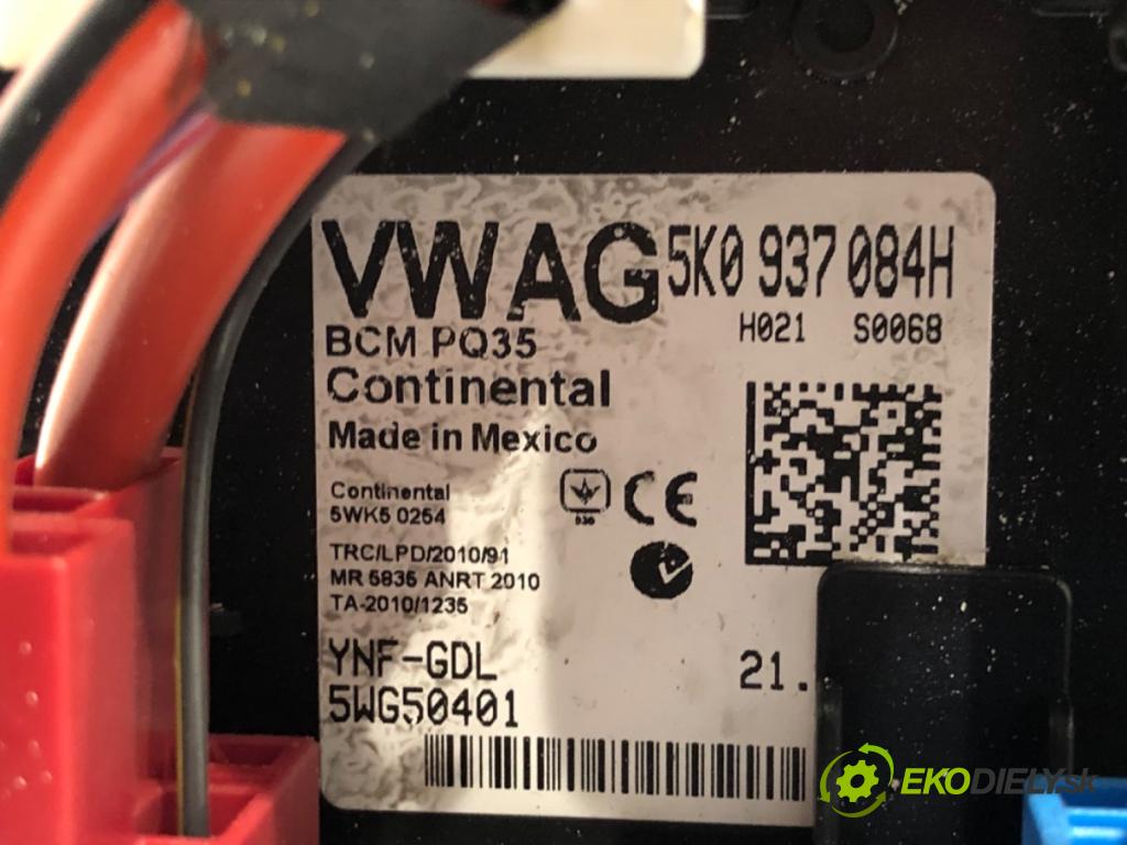 VW GOLF VI Kombi 2012 77 kW 1.6 TDI 1598 Modul BCM 5K0937084H (Riadiaca jednotka ostatné)